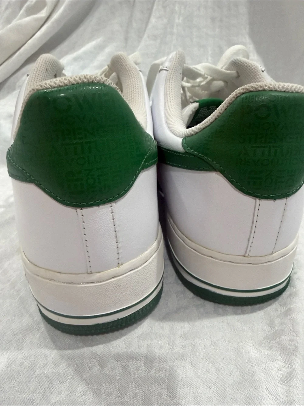 Nike Men’s White Sneakers with Green Swoosh